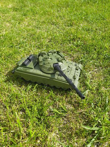 Игрушка Танк (большой)