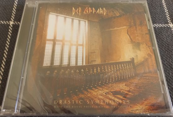 Def Leppard With The Royal Philharmonic Orchestra - Drastic Symphonies (CD Europe)