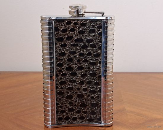 Фляга / Фляжка из Германии, stainless steel, 10 OZ. Capacity (295.735 milliliters) ХХ век, новая.