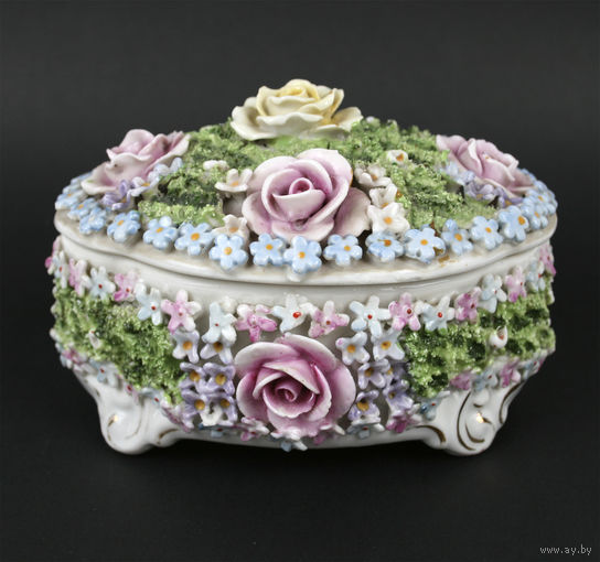 Фарфоровая шкатулка в эльфийском стиле (Elfinware), Orben Knabe & Co, Германия, Тюрингия, Гешвенда, 1909 - 1939 гг.