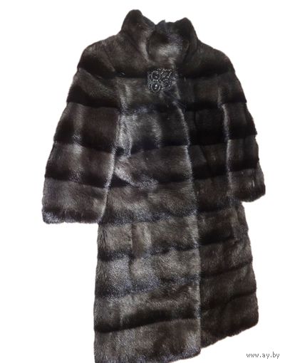 ШУБА НОРКОВАЯ. ИТАЛИЯ. ДЛИНА - 90 см.