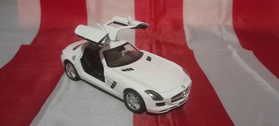 Машинка (модель) Kinsmart 1:36 Mercedes-Benz SLS AMG