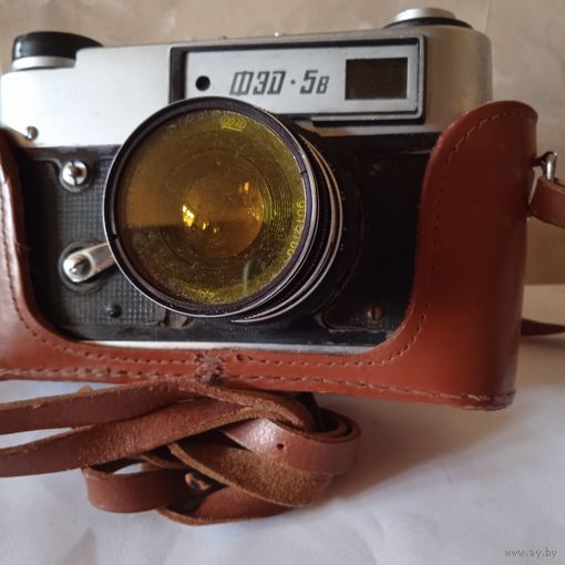 Фотоаппарат ФЭД 5в с Индустар-61