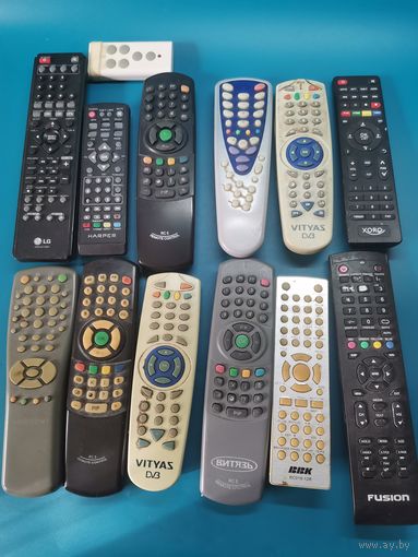 Пульт 12 шт. одним лотом.