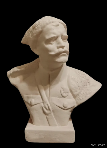 Бюст В.И. Чапаев Гипс