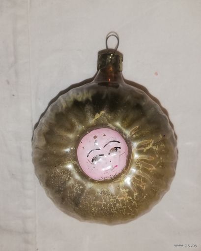 Елочная игрушка "Солнце с человеческим лицом", СССР