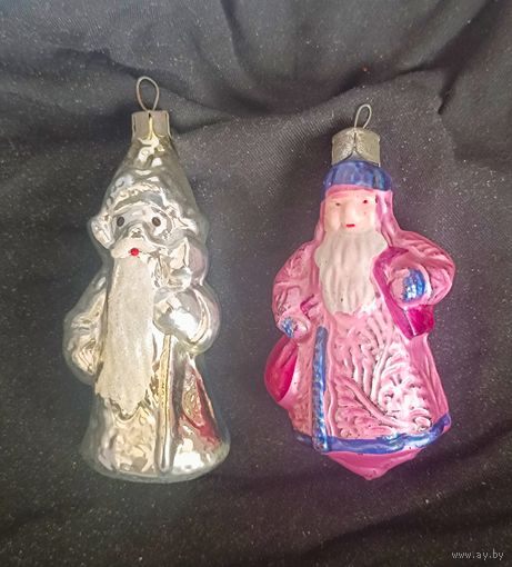 Лот Ёлочных игрушек , дед мороз с книгой и дед мороз с посохом.
