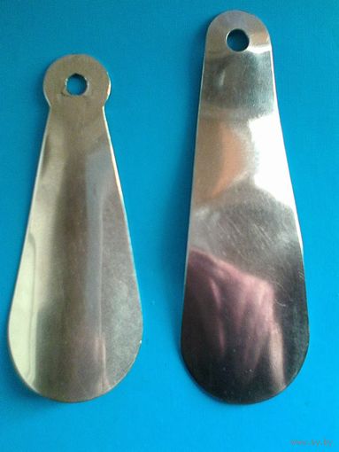 Две Металлические Ложки для Обуви - Одним Лотом -- Размеры: 10,5 и 12 см.