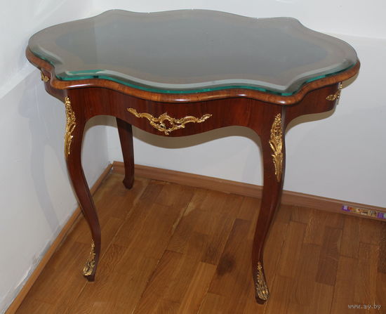 СТОЛИК с ФАЦЕТНЫМ стеклом