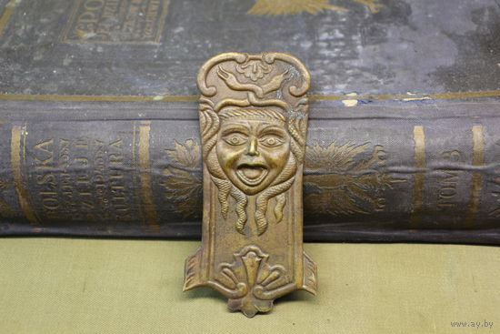 Киверная бляха армии НАПОЛЕОНА, линейный полк. ВОЙНА 1812 год. Распродажа коллекции вещей. С РУБЛЯ! АУКЦИОН!