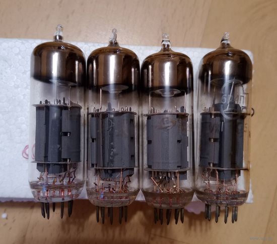 Радиолампа 6Р4П  цена за штуку.