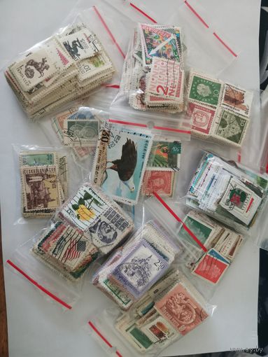 Сборный лот из марок всего мира. Рандомным образом в лот войдут 100 марок, максимально БЕЗ повторов. Чистые и гашенные.