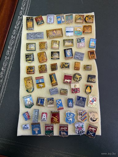 Значки с рубля