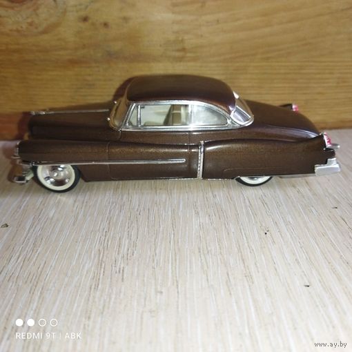 Винтаж.CADILLAC.VITESSE.Португалия.1/43.