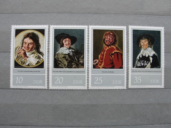 Продажа коллекции с 1 рубля! Искусство на почтовых марках мира.