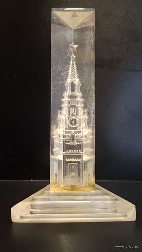 Сувенир настольный Кремль. Редкий. Следы бытования на фото. Агитация.