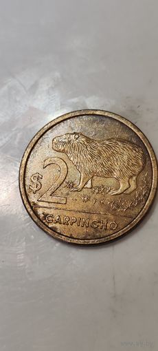 Уругвай 2 песо 2014