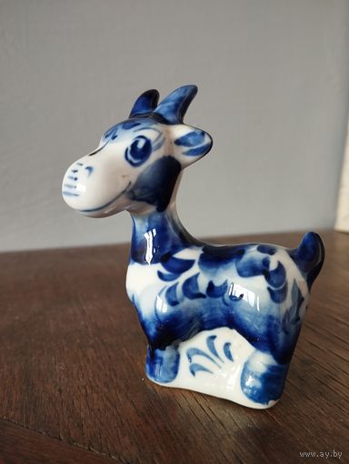 Статуэтка фарфоровая Коза Дереза, Гжель