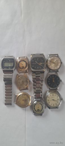 ЛОТ НАРУЧНЫХ ЧАСОВ.