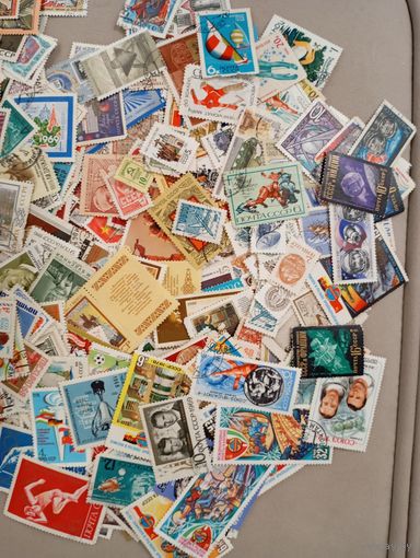 СССР сток около 600шт 60е 70е 80е 90ештук10-15чистых