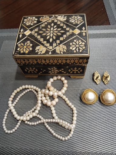 Шкатулка, бижутерия СССР.