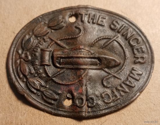 Накладка от швейной машинки"singer"