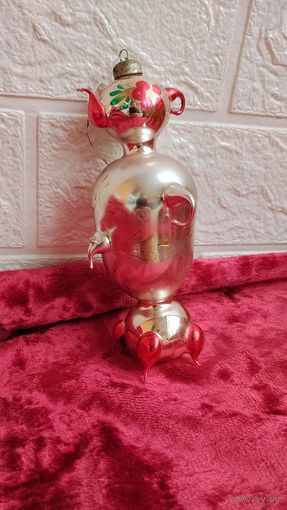 ОЧЕНЬ РЕДКАЯ ЁЛОЧНАЯ ИГРУШКА СССР САМОВАР КАТАЛОГ СОСТОЯНИЕ ! НА  ФОТО . ОРИГИНАЛ  .  Распродажа Коллекции !!! . Экспресс  Аукцион  не с рубля без МПЦ и прочего 3 ДНЯ  .Много лотов в продаже .
