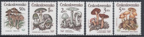 1989. Чехословакия. флора 3017-3021(Mi). Ядовитые грибы. серия MNH **