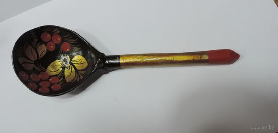 Ложка деревянная Хохлома. СССР. Длина 19 см.