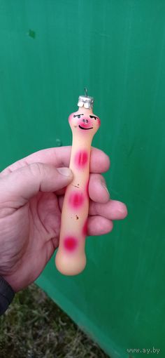 РЕДКАЯ ЁЛОЧНАЯ ИГРУШКА СССР ГУСЕНИЦА КАТАЛОГ  СОСТОЯНИЕ ! НА  ФОТО . ОРИГИНАЛ  .  Распродажа Коллекции !!! . Экспресс  Аукцион  не с рубля без МПЦ и прочего 3 ДНЯ  .Много лотов в продаже .
