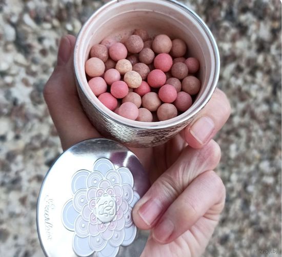 Метеориты Guerlain Meteorites Light-Revealing Pearls of Powder 04 Dore