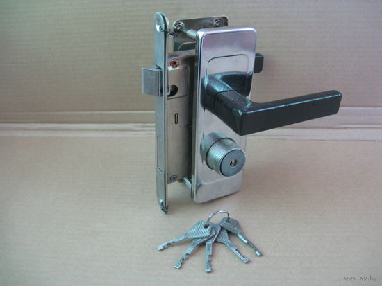 Замок кнопочный врезной