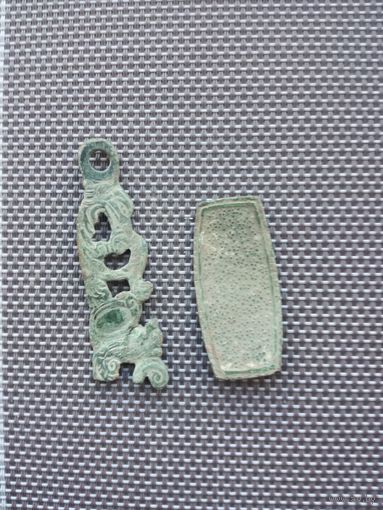 Две накладки с рубля!