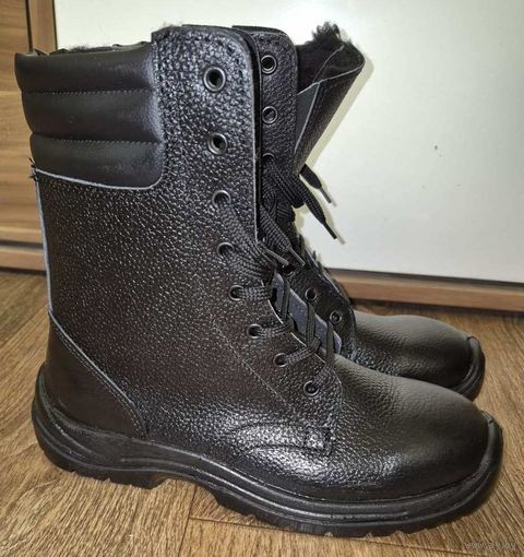 Берцы, Ботинки, зимние, 41(26см), 42(27см),43(27,7см) новые, натуральная кожа, искусственный мех, спец обувь, без молнии, высота 24 см. Размеры уточняйте