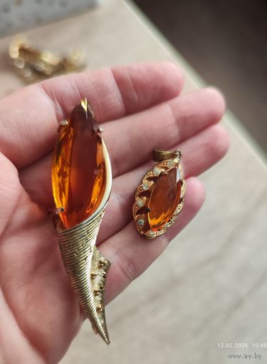 Брошь и кулон леденцы