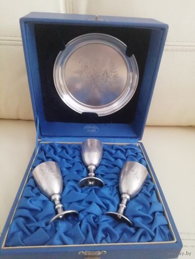 Рюмки с подносом серебро 875 пробы СССР ранние советы. Вес 205 гр