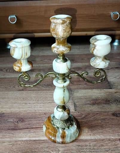 Подсвечник - канделябр на 3 свечи,  оникс, латунь.