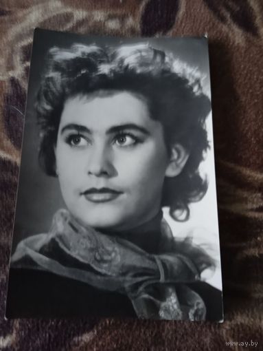 Актриса. Майя Менглет.