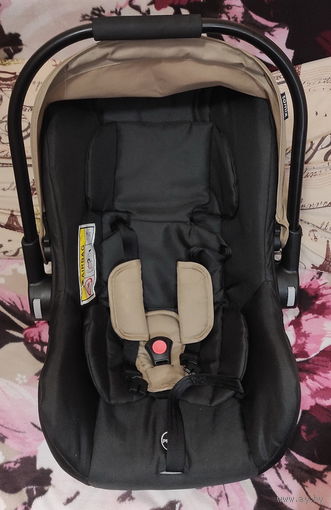 Автокресло - люлька 0+ 13кг подходит на коляску