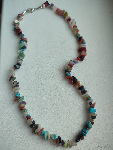 Бусы из натуральных камней