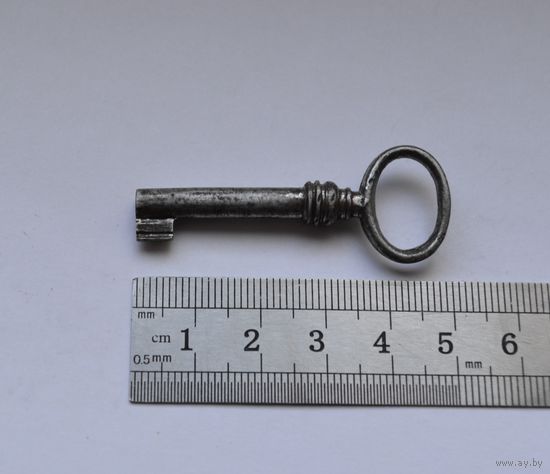 Старый ключик.