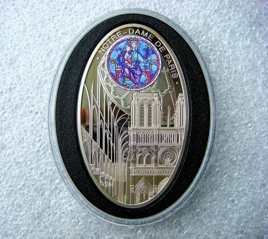 1 новозеландский доллар 2010. Ниуэ. Готический собор Нотр-Дам де Пари. Париж. Серебро 925
