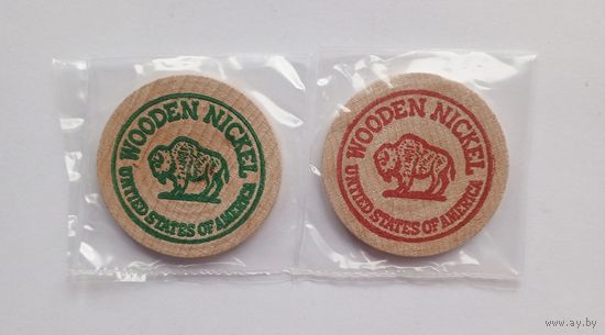 США. 2 жетона Wooden Nickel (Деревянный пятицентовик). В одной запайке. Диаметр каждого 3,8 см.