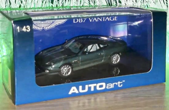 Autoart 1:43. Aston Martin DB7 Vantage.