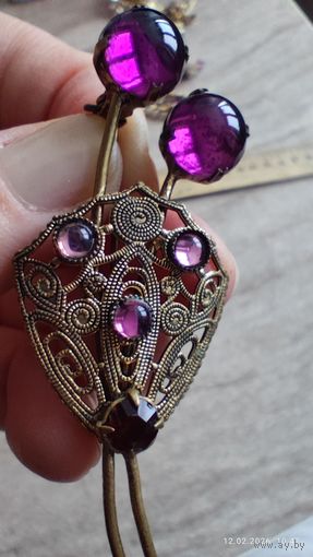 Брошь Чехия кабошены