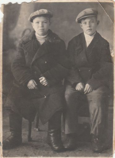 Фотография - 1943 год,г.Чугуев.