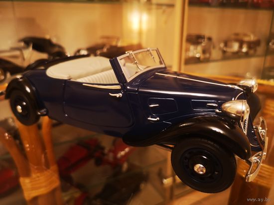 Модель 1:18 Citroen Traction 7B Cabriolet 1934