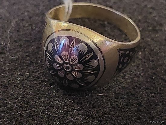 Кольцо серебро14