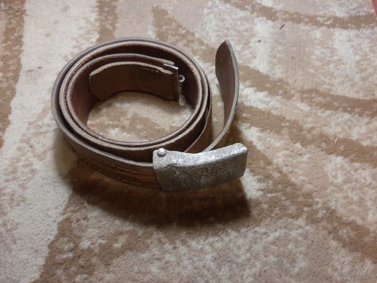 Ремень с прягой вермахт , вов (кожа скорее всего новодел )
