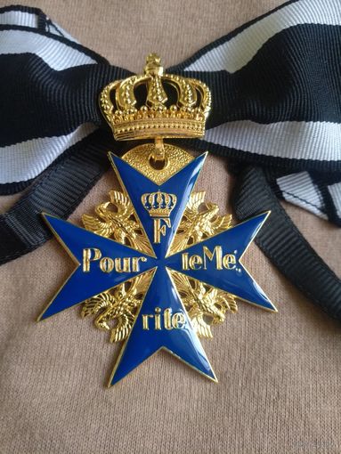 Знак Германия Пруссия ОРДЕН ЗА ЗАСЛУГИ ГОЛУБОЙ МАКС С КОРОНОЙ Копия награды